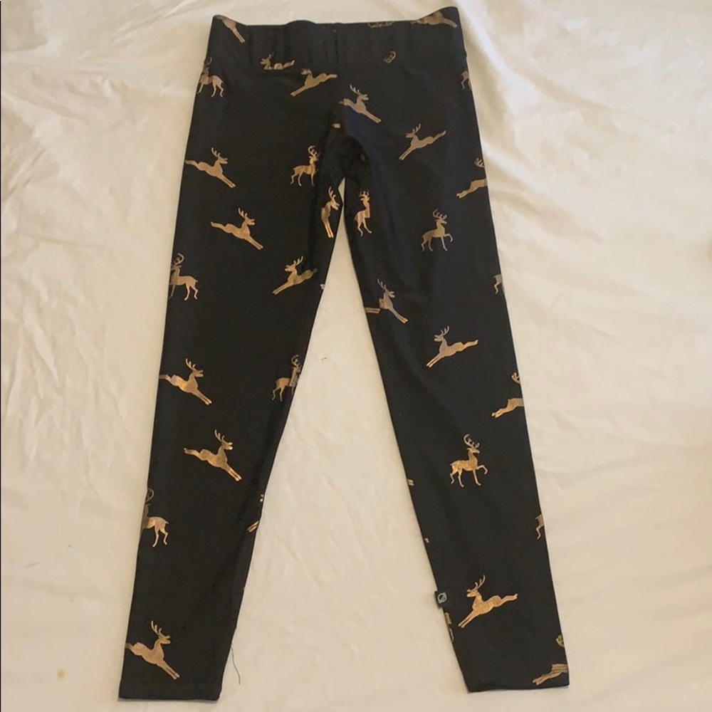 Black leggings